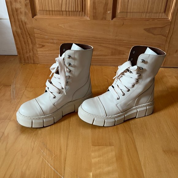 Alohas Can Can beige Combat Boot (Size 38) - Picture 5 of 10